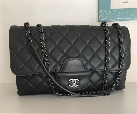 interno borsa chanel originale|prezzi borse chanel originali.